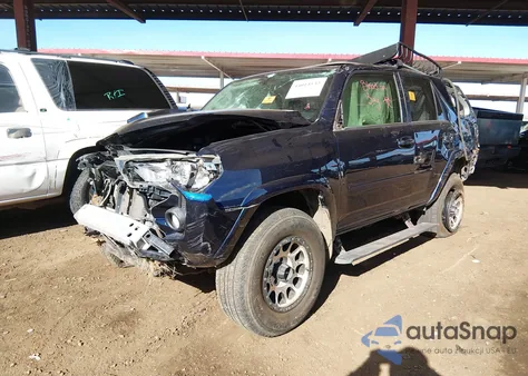 2016 Toyota 4Runner Trail Premium z USA, uszkodzony, nr VIN JTEBU5JR5G5390867